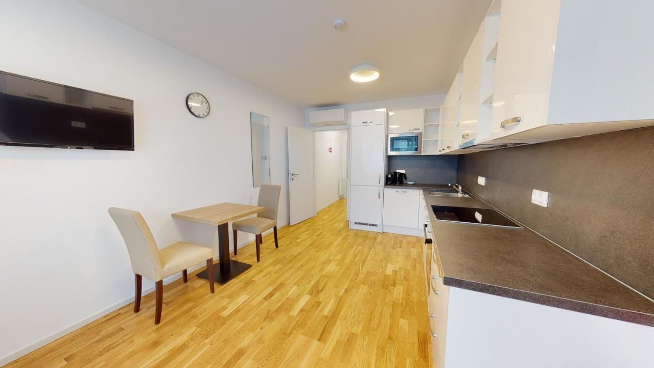 Alon Homes Vienna - Premium City Center Apartments Екстериор снимка